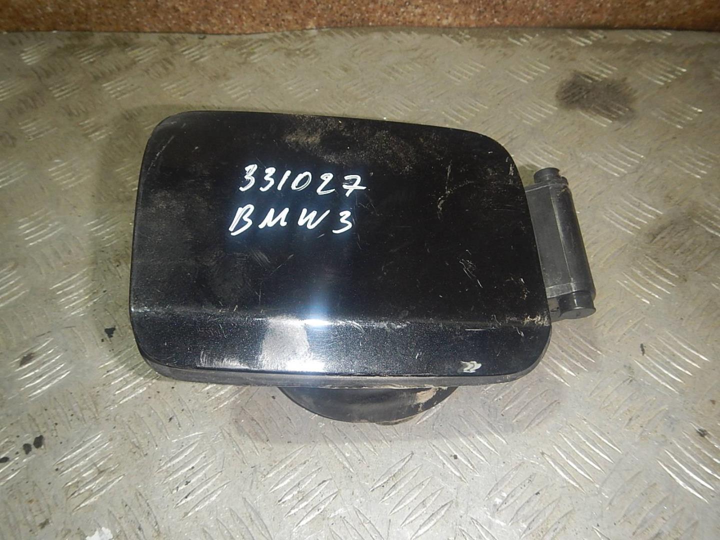 Лючок бензобака