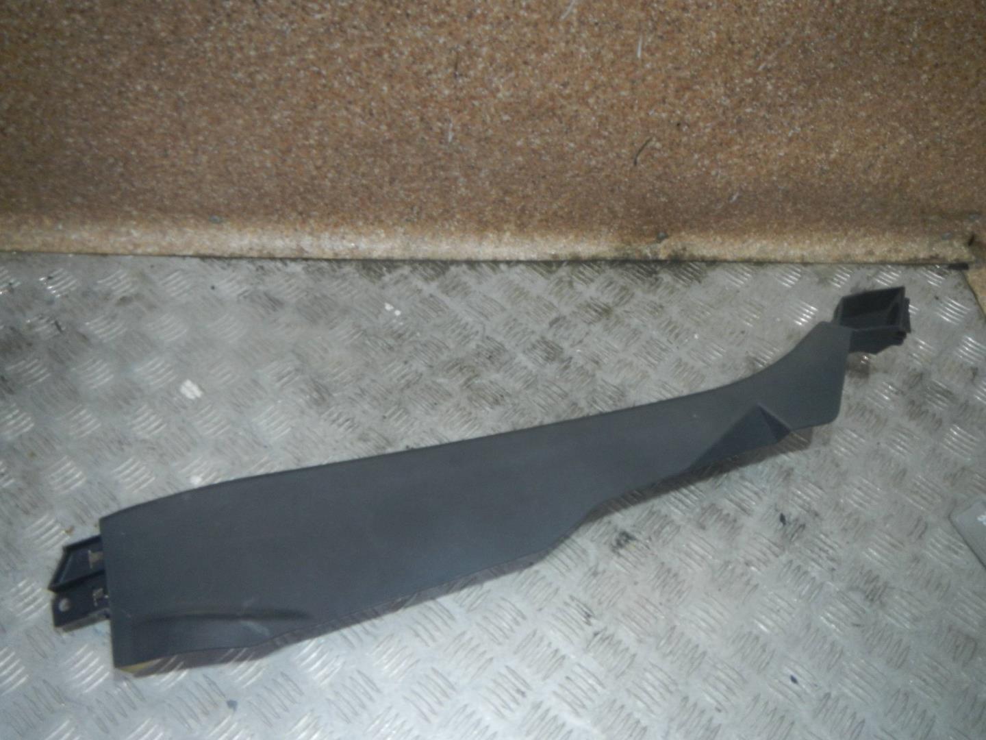 Обшивка стойки