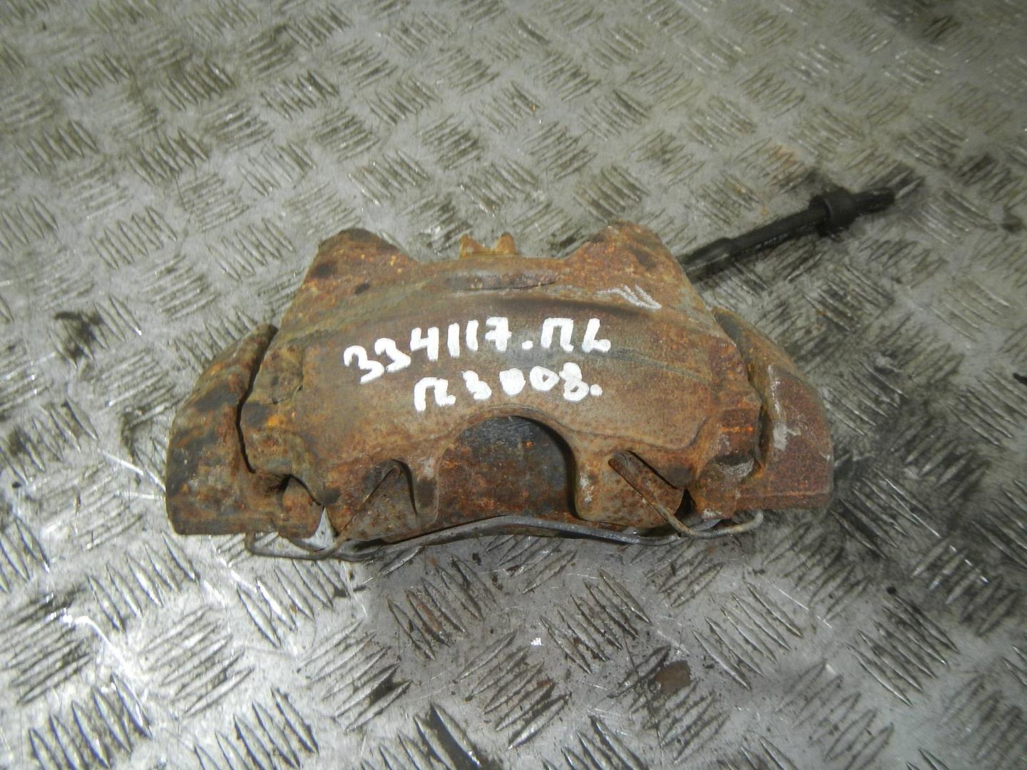 Суппорт передний левый