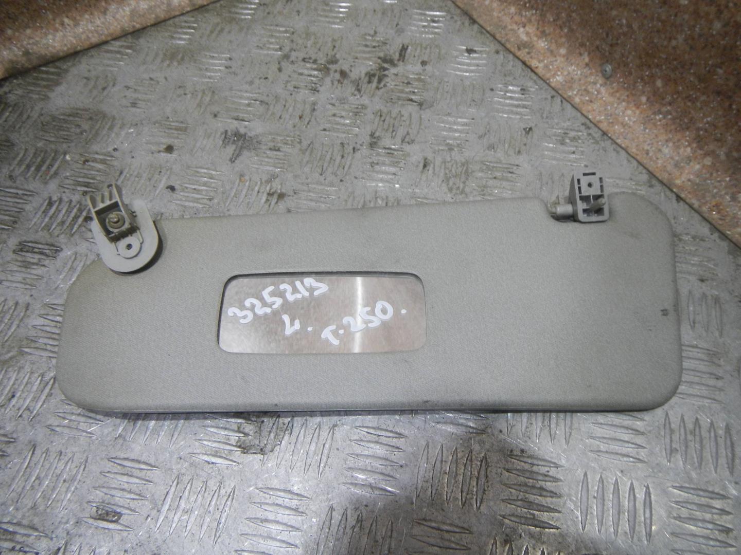 Козырек солнцезащитный