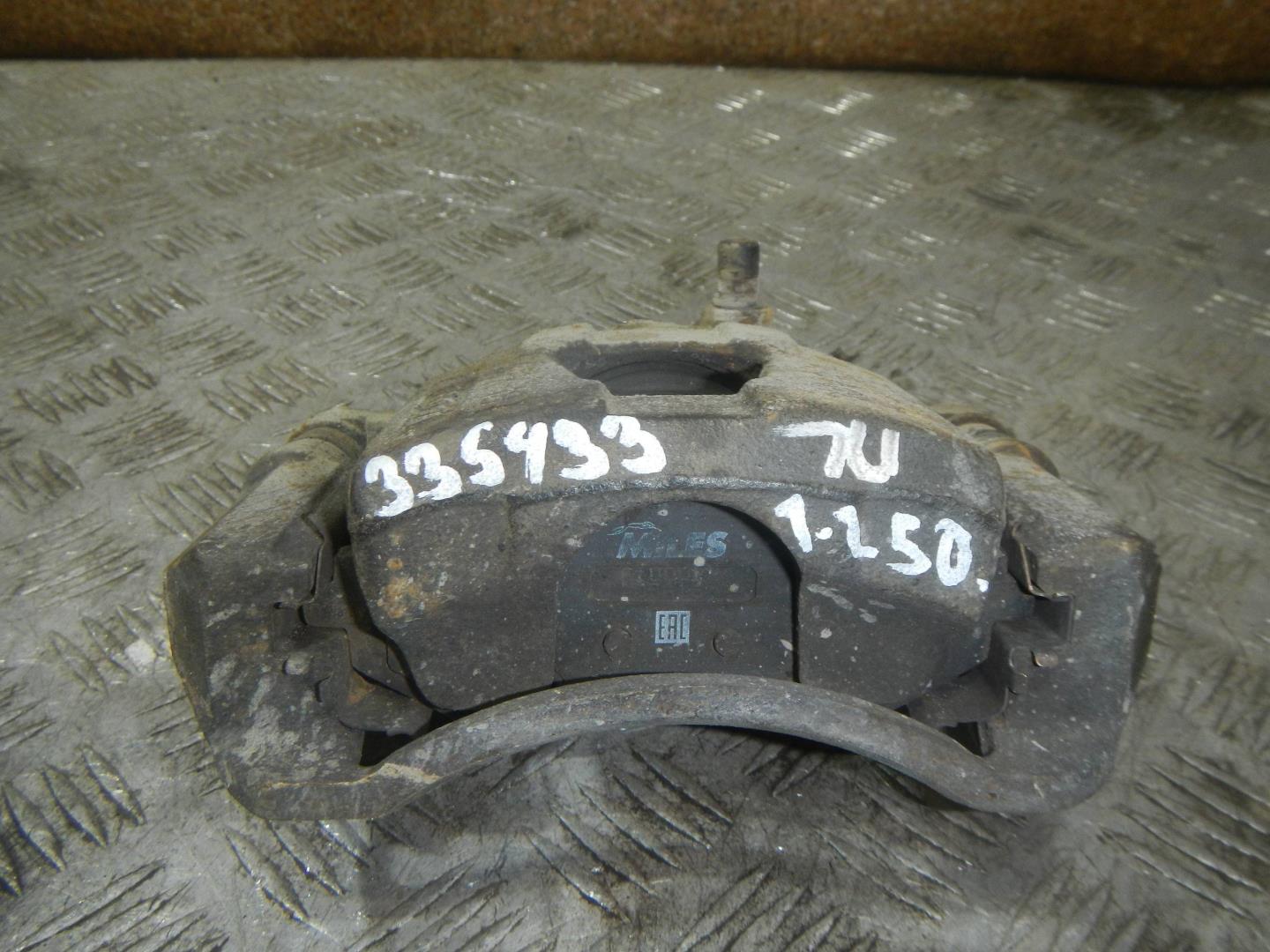 Суппорт передний левый