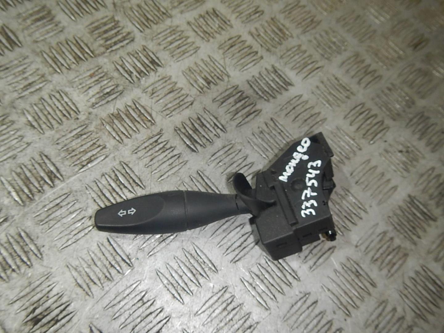 Переключатель поворотов подрулевой