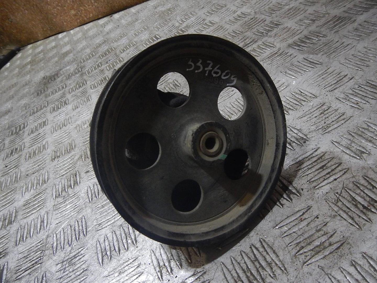 Насос ГУР (гидроусилитель руля)