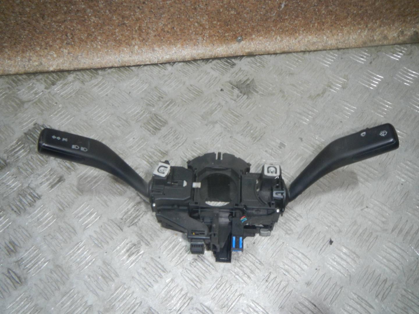 Переключатель для Jetta (1K2) 2005-2011