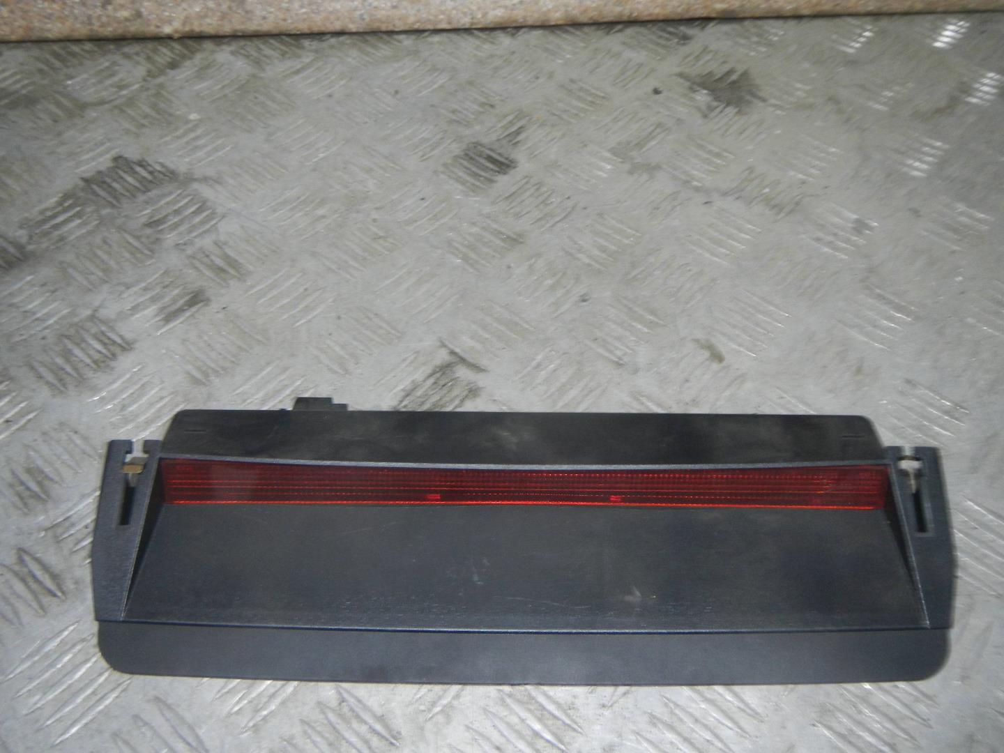 Фонарь задний (стоп сигнал)