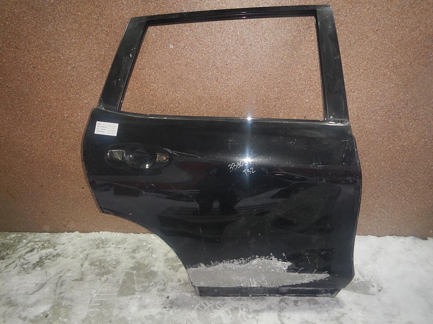 Дверь задняя правая