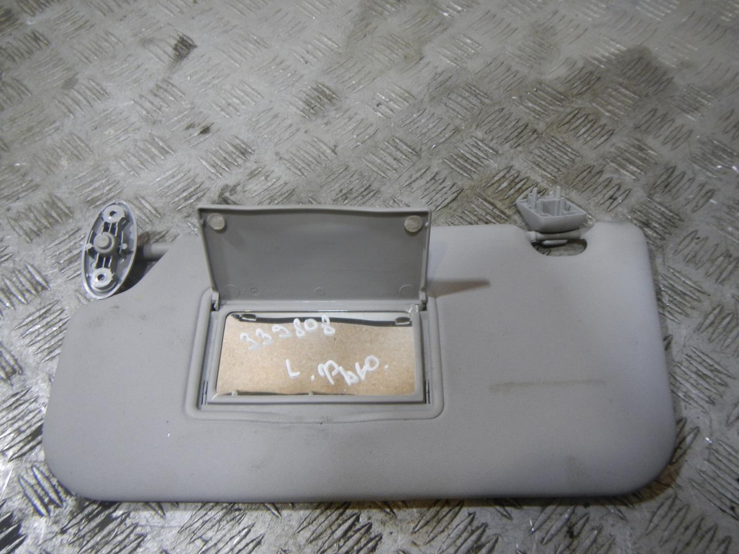 Козырек солнцезащитный