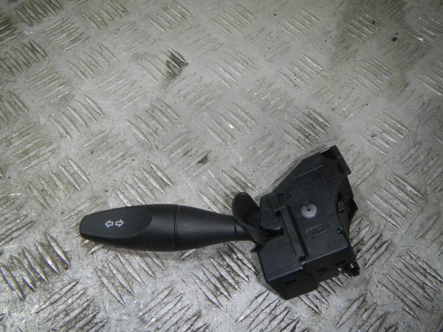 Переключатель поворотов подрулевой