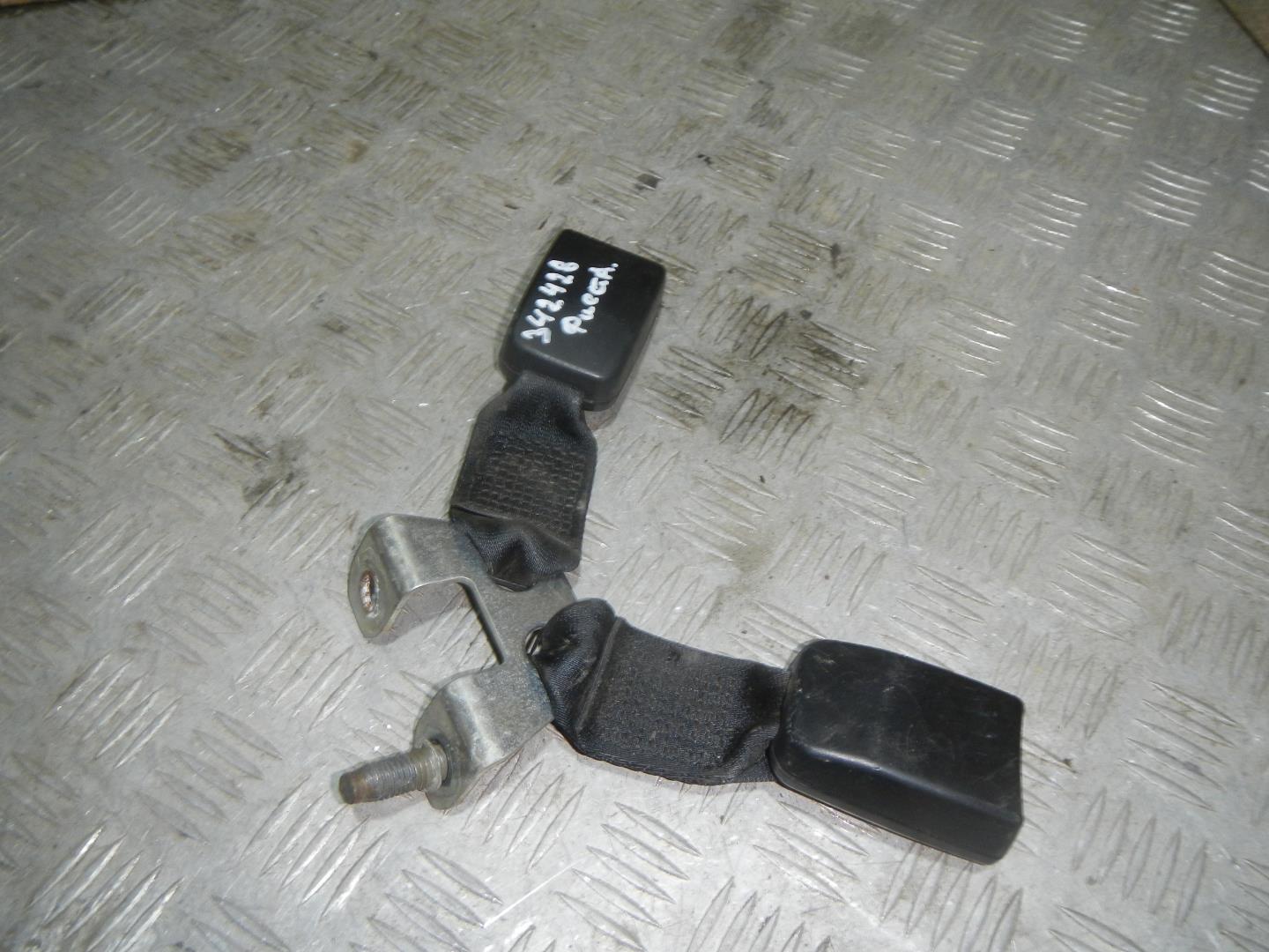 Ответная часть ремня безопасности