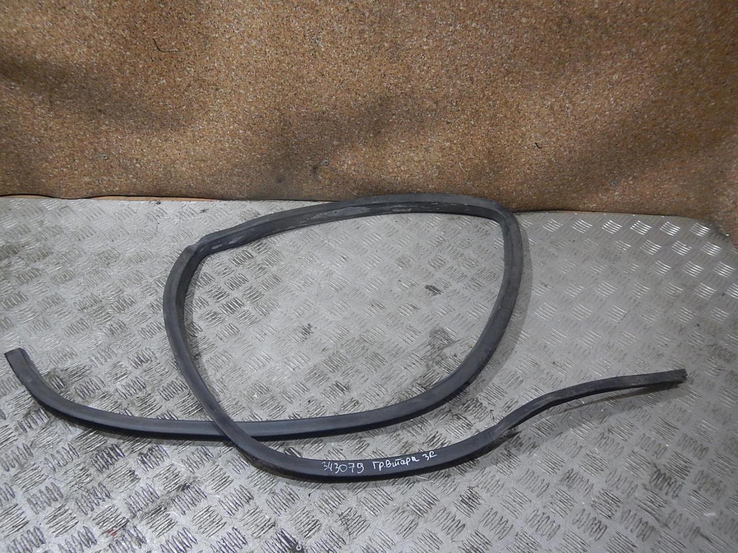 Уплотнитель двери