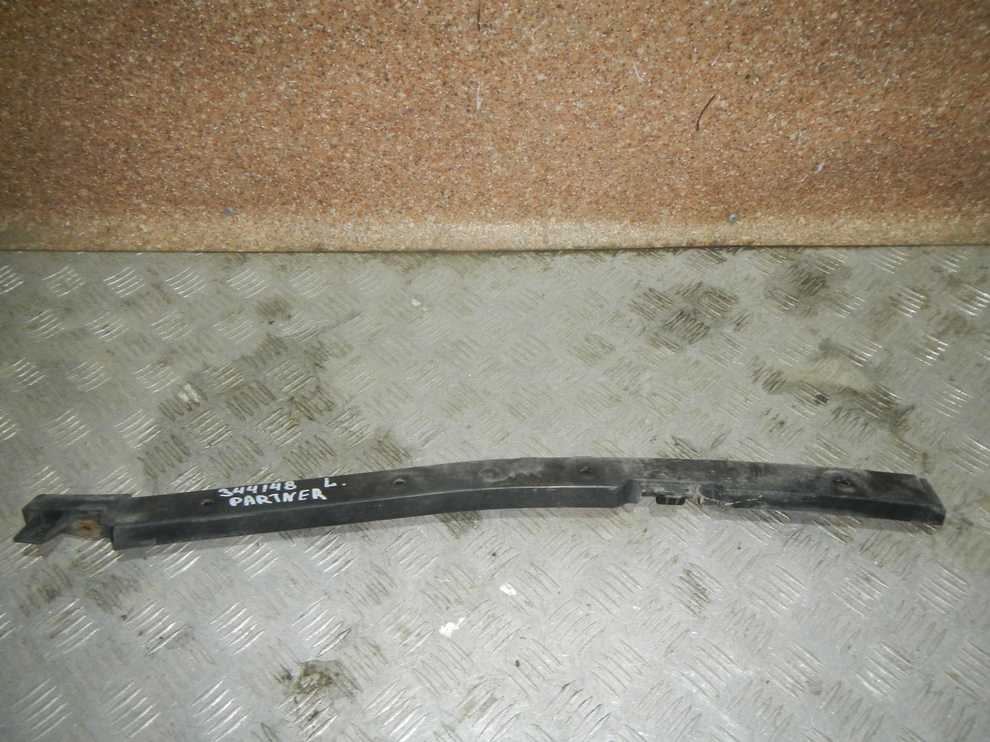 Кронштейн заднего бампера левый