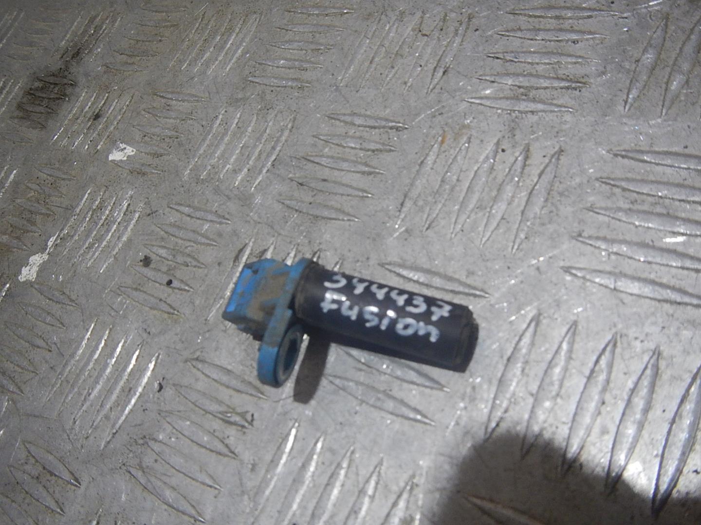 Датчик положения коленвала