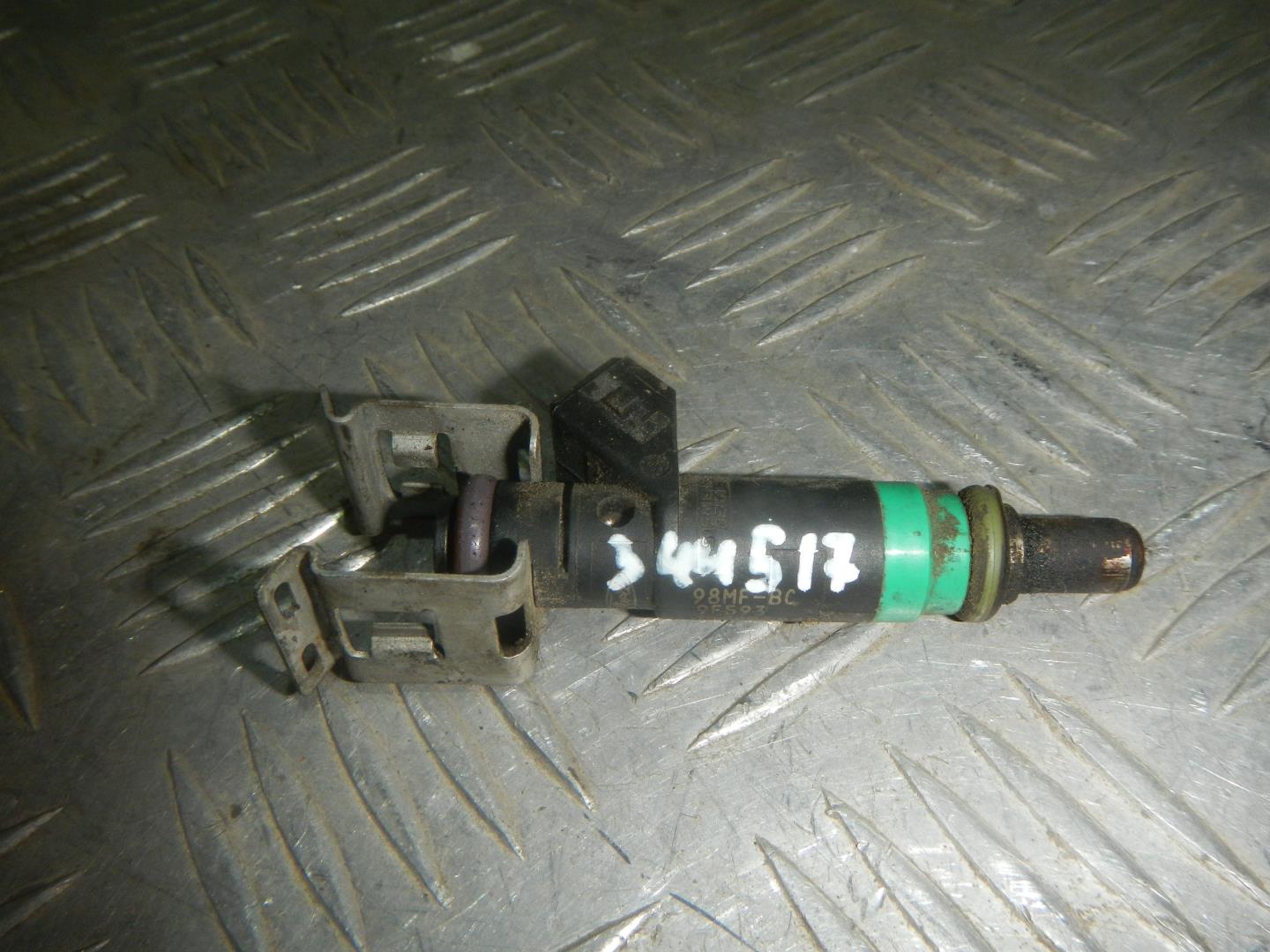 Форсунка инжекторная электрическая