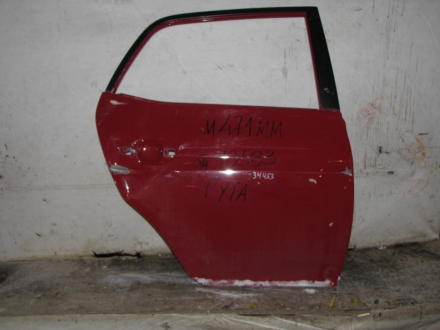 Дверь задняя правая