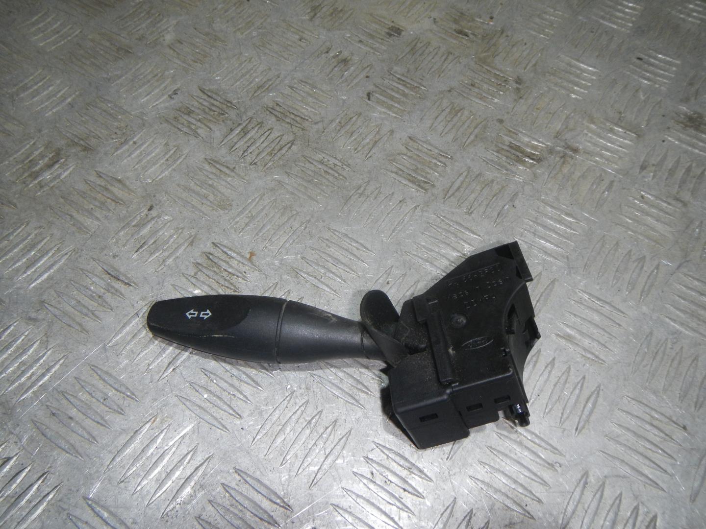 Переключатель поворотов подрулевой