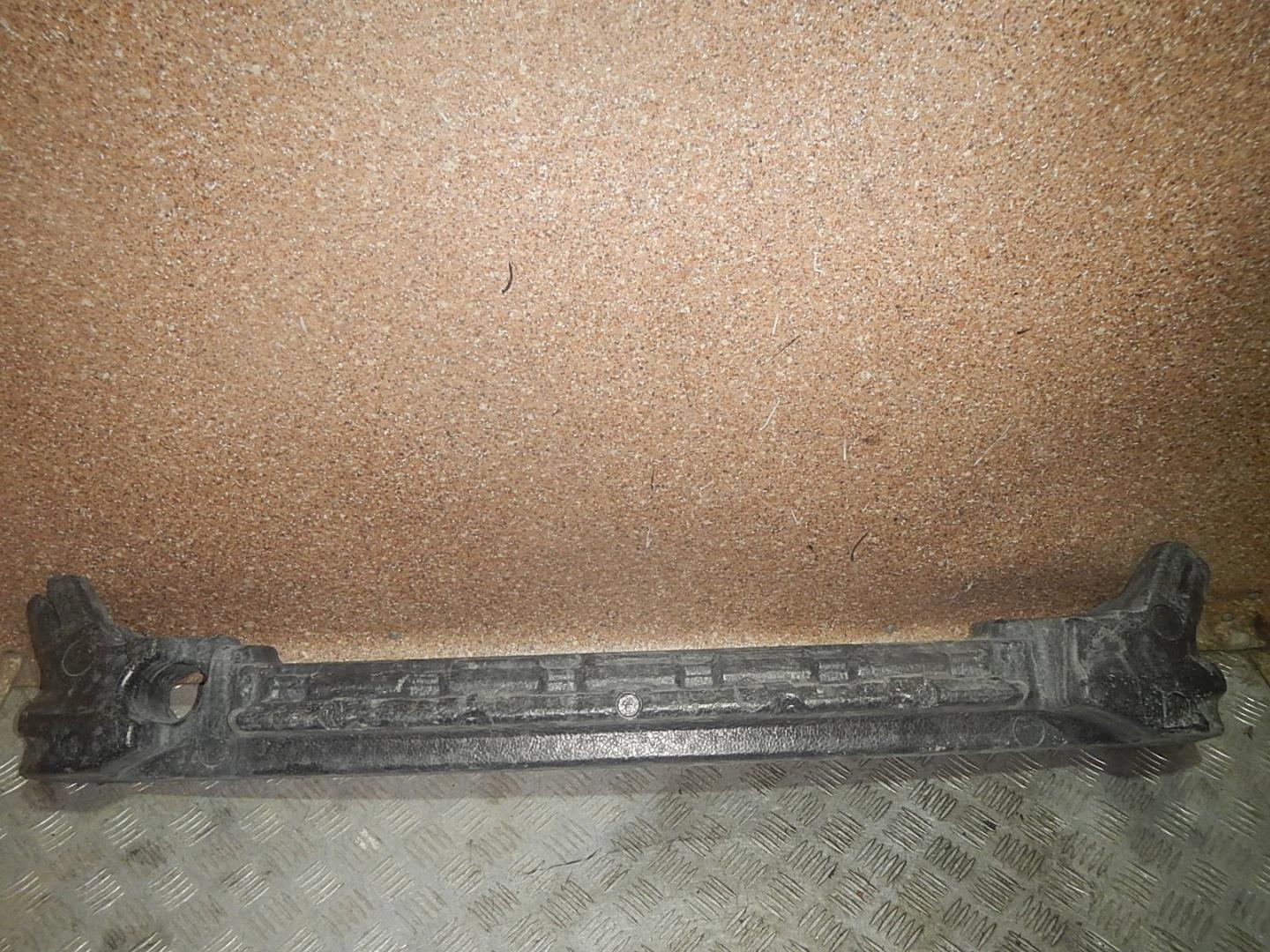 Наполнитель переднего бампера