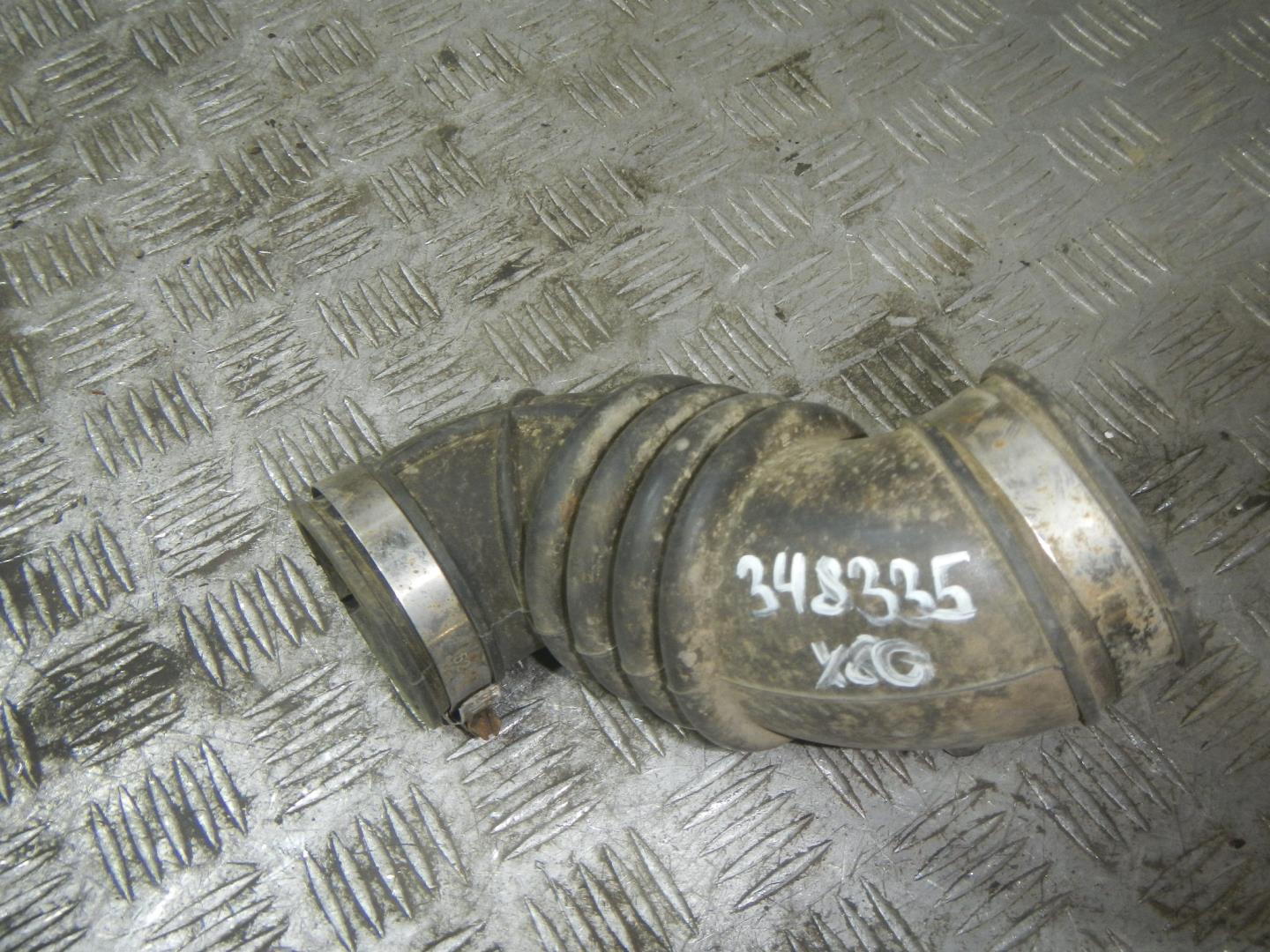 Патрубок воздушного фильтра