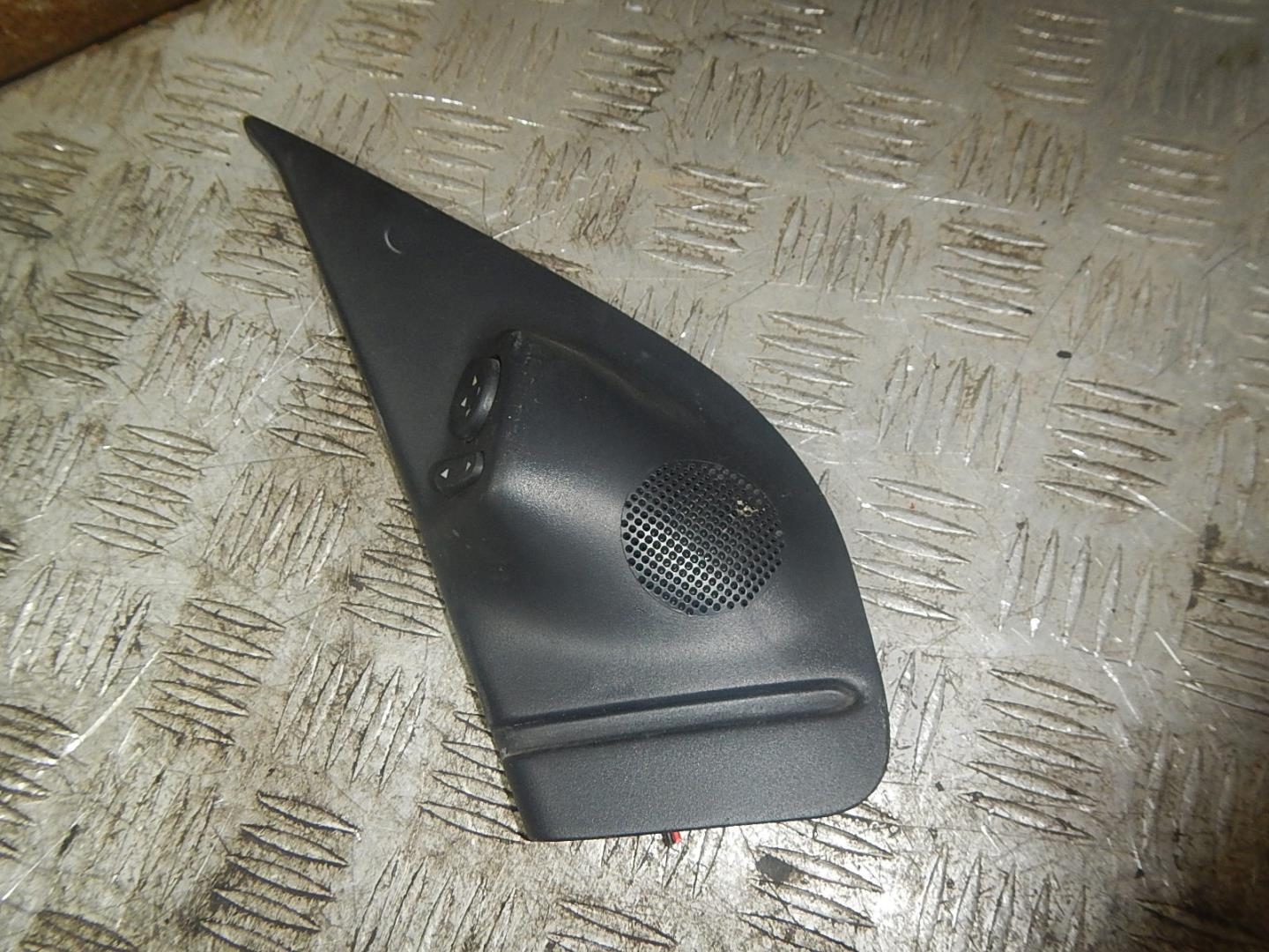 Переключатель регулировки зеркал