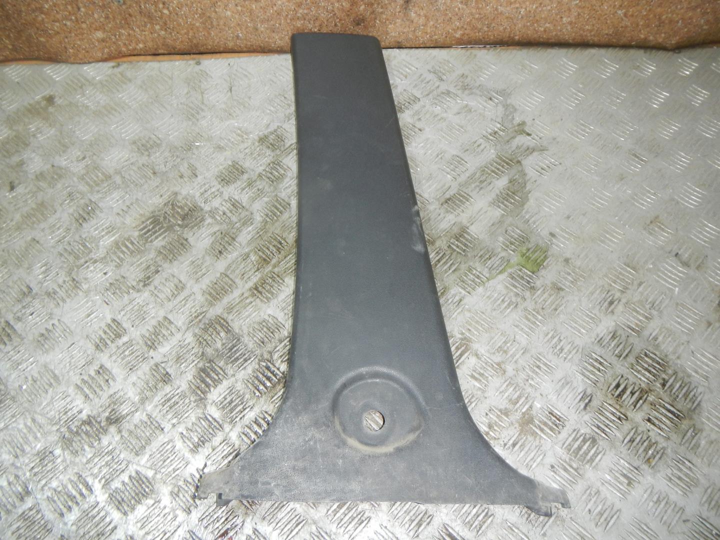 Обшивка стойки