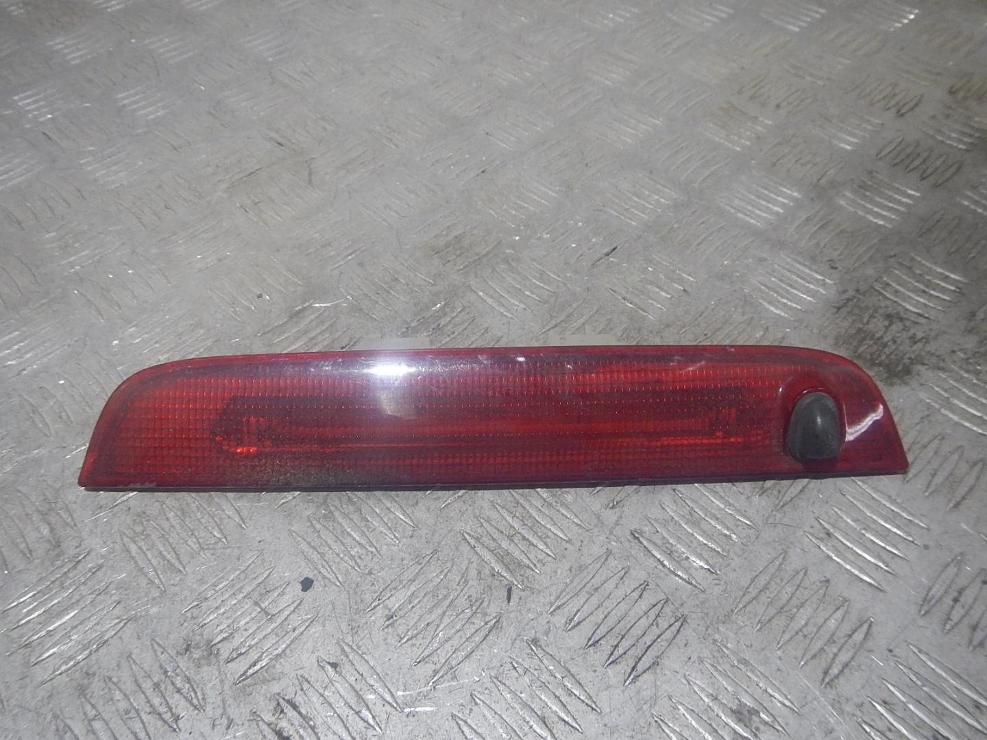 Фонарь задний (стоп сигнал)