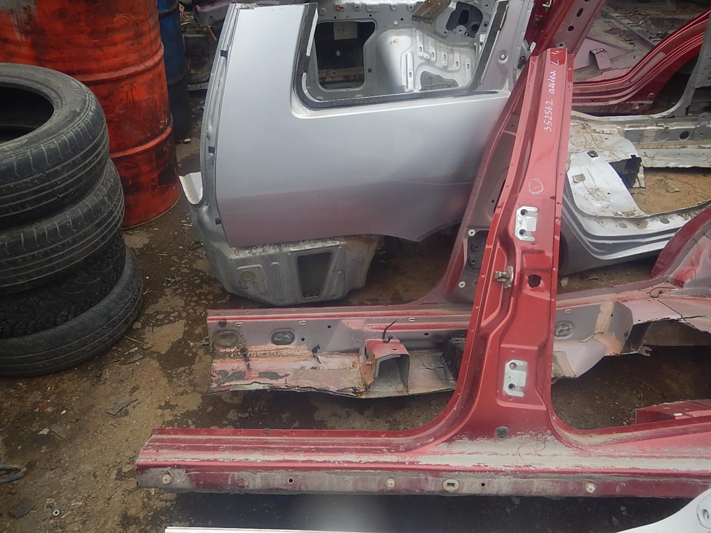 Кузовной элемент