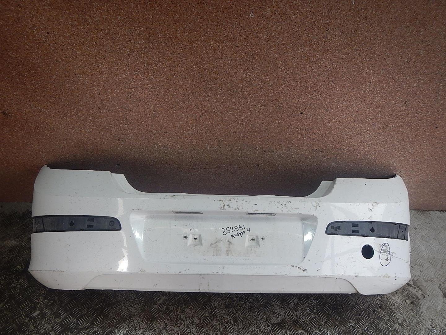 Бампер задний