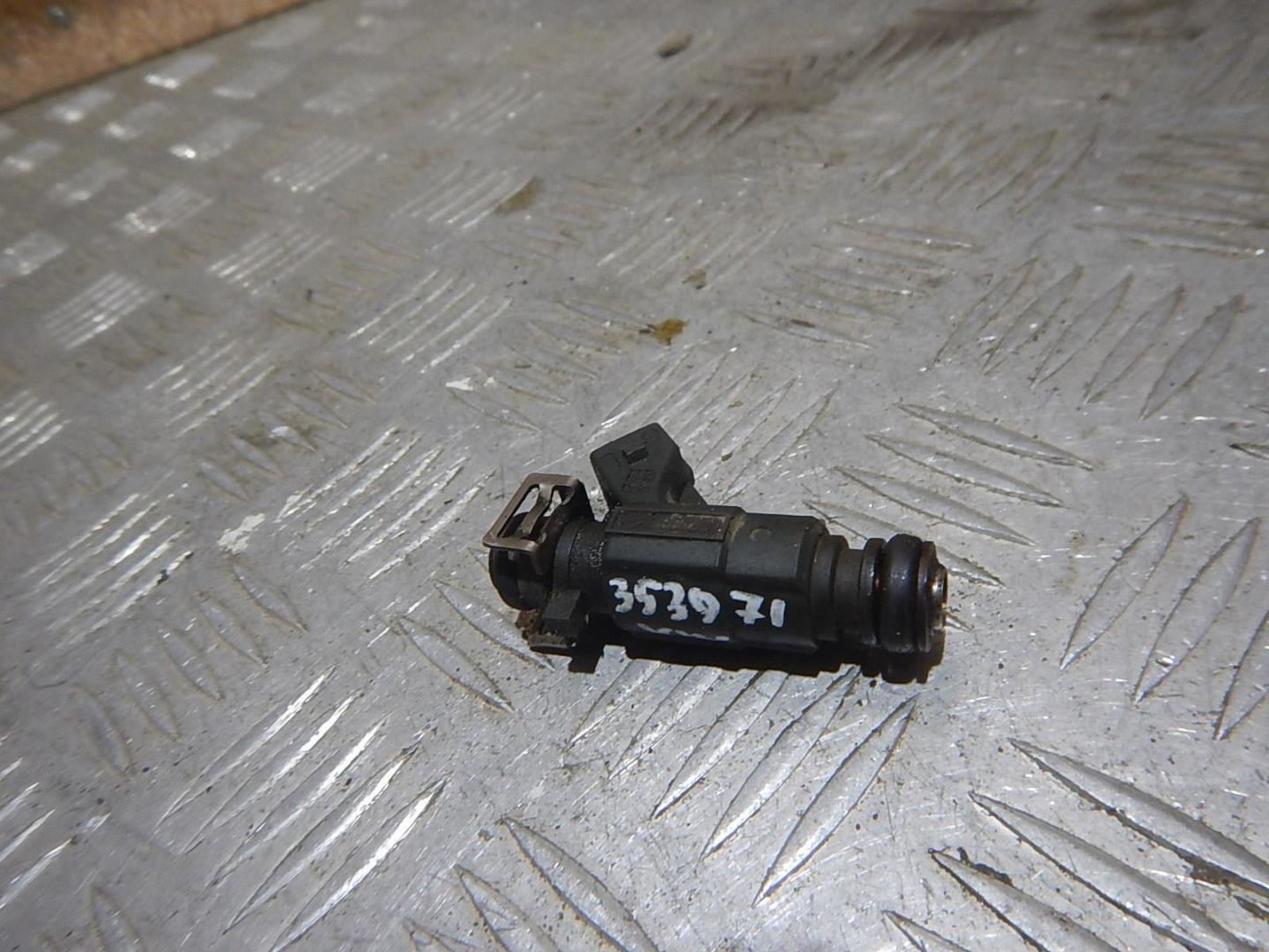 Форсунка инжекторная электрическая