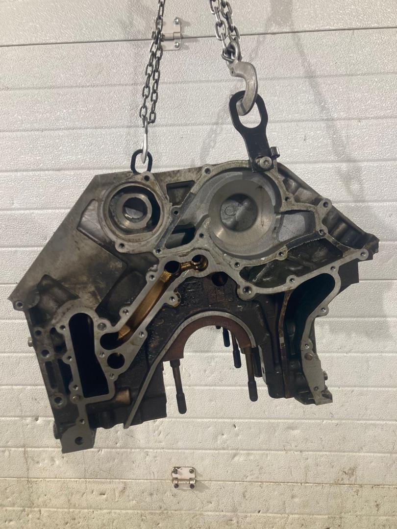 Блок двигателя