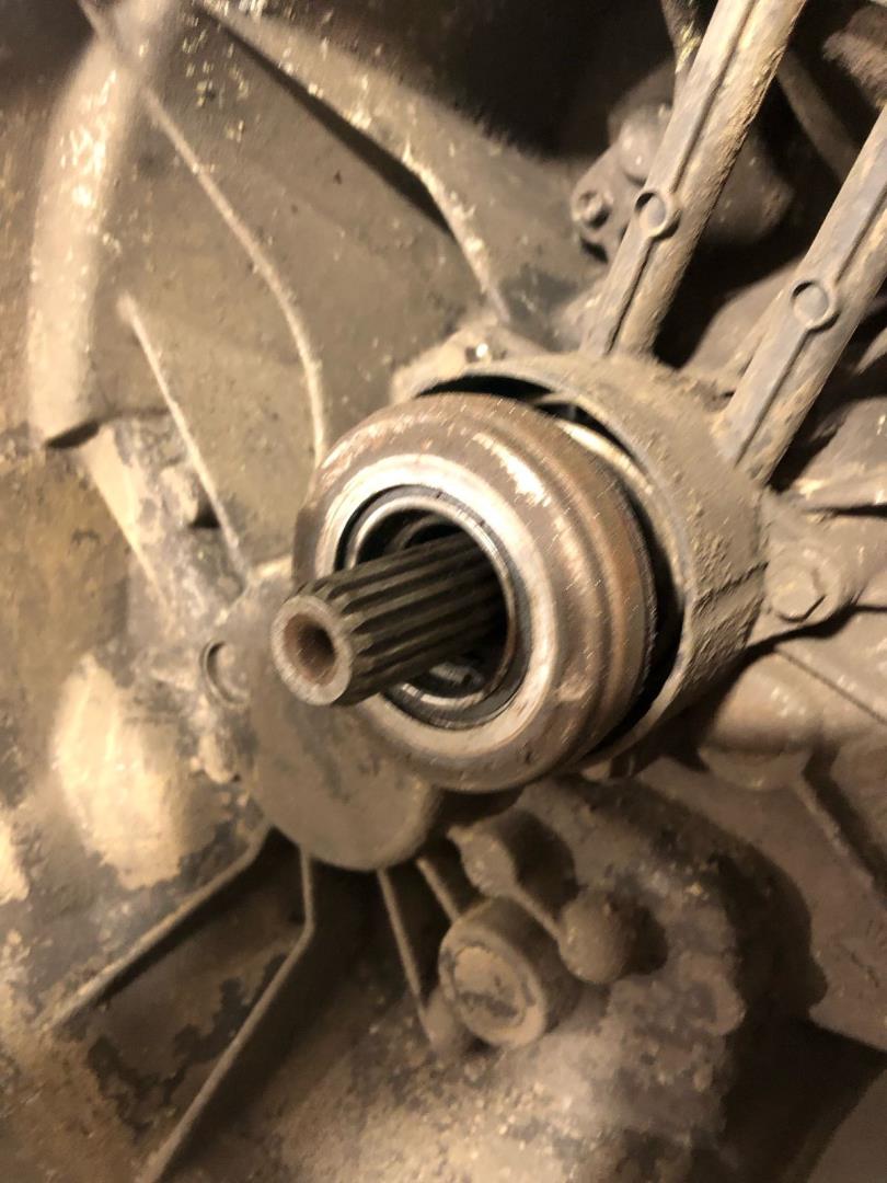 МКПП (механическая коробка переключения передач)