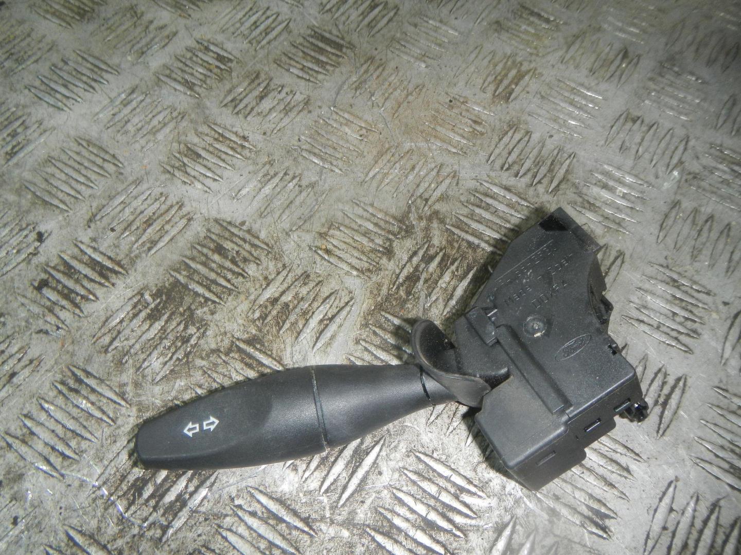 Переключатель поворотов подрулевой