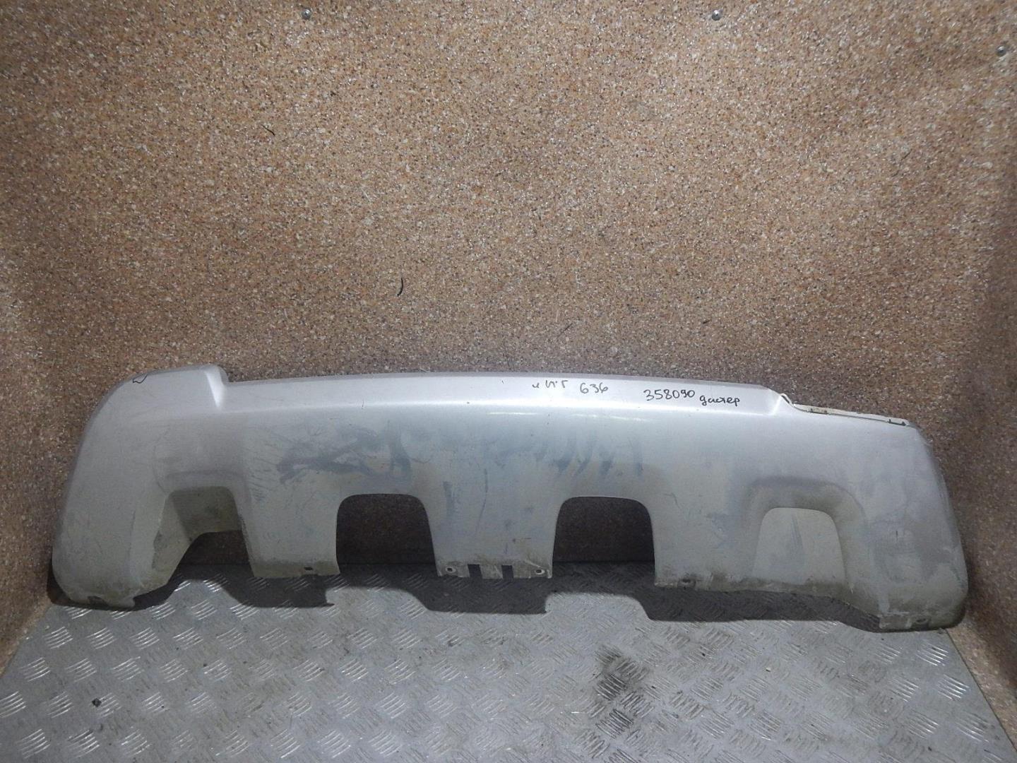 Накладка заднего бампера