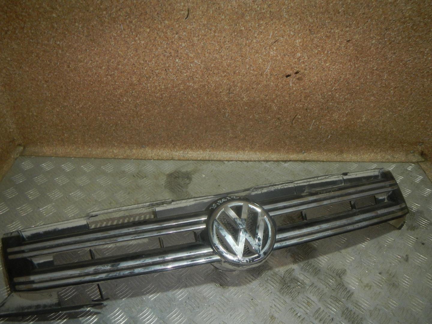 Накладка на решетку радиатора