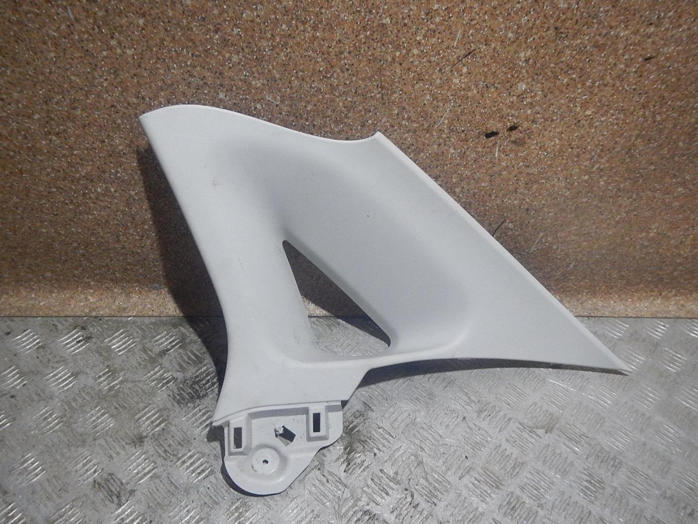 Обшивка стойки