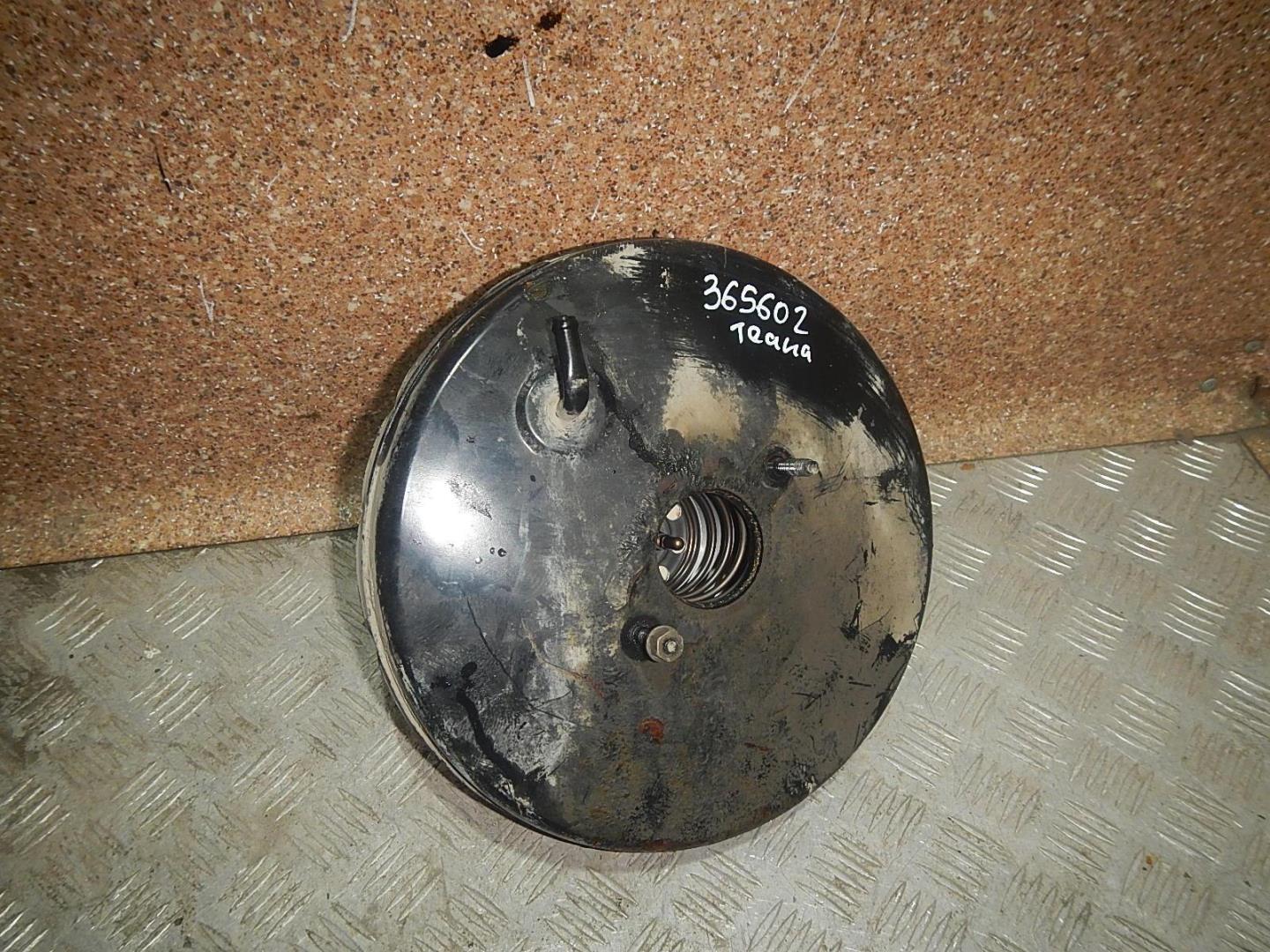 Усилитель тормозов вакуумный