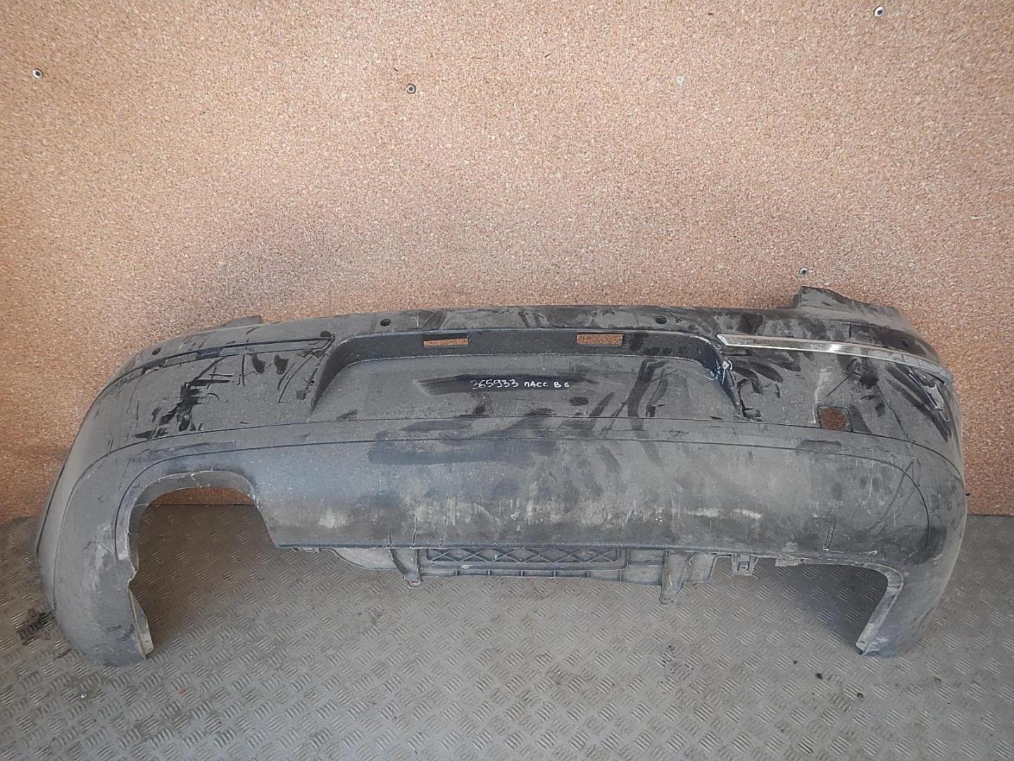 Бампер задний