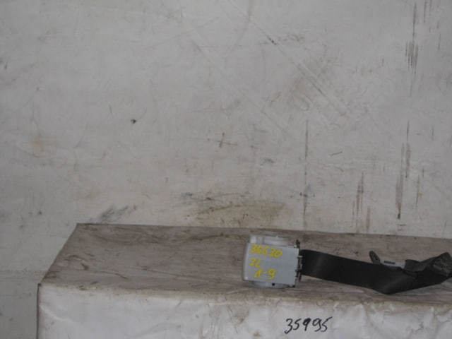 Ремень безопасности