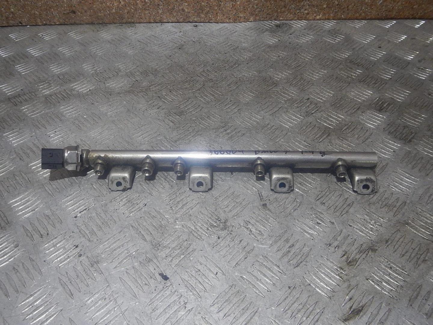 Рейка топливная (рампа)