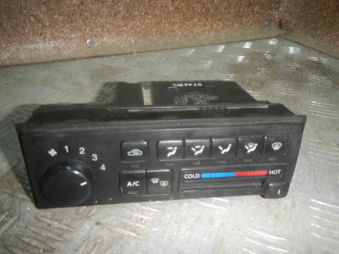 Блок управления климатической установкой