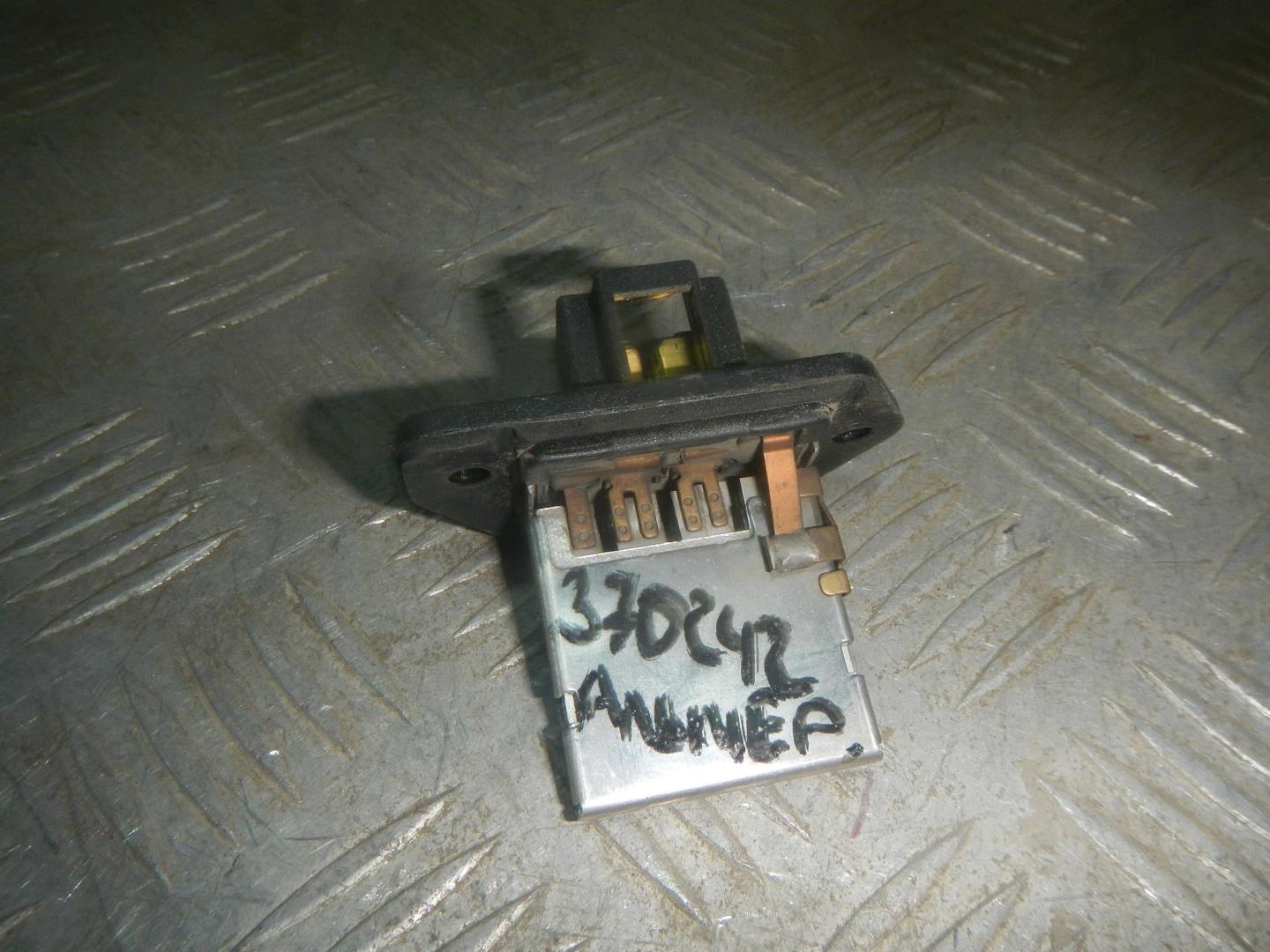 Резистор отопителя