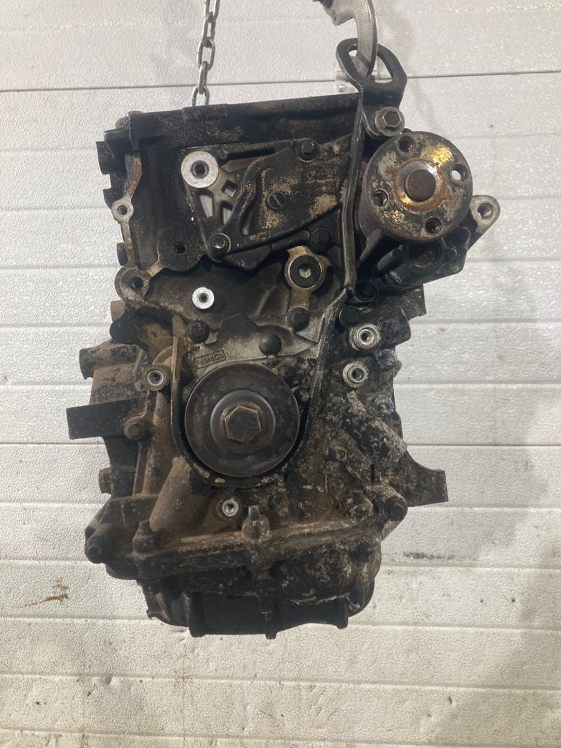 Блок двигателя