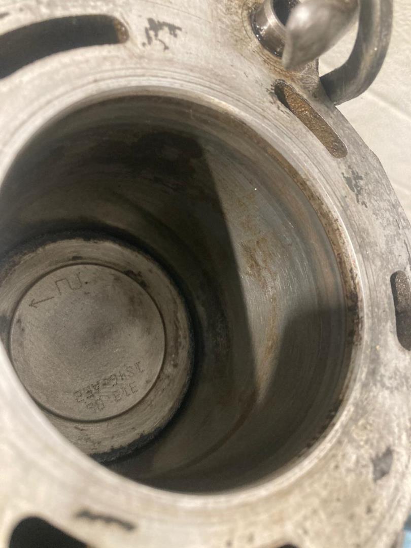 Блок двигателя