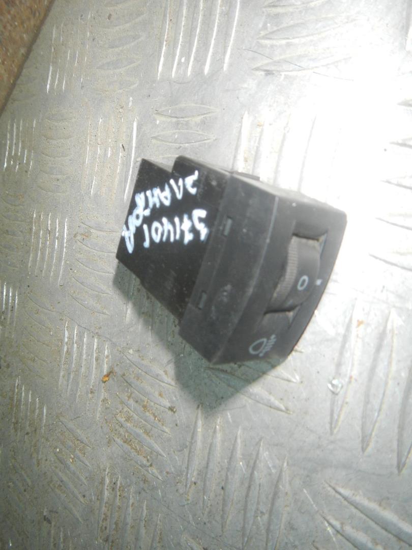 Кнопка корректора фар