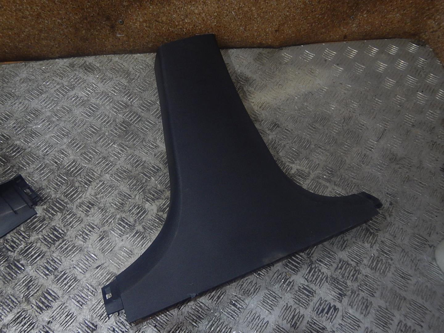 Обшивка стойки