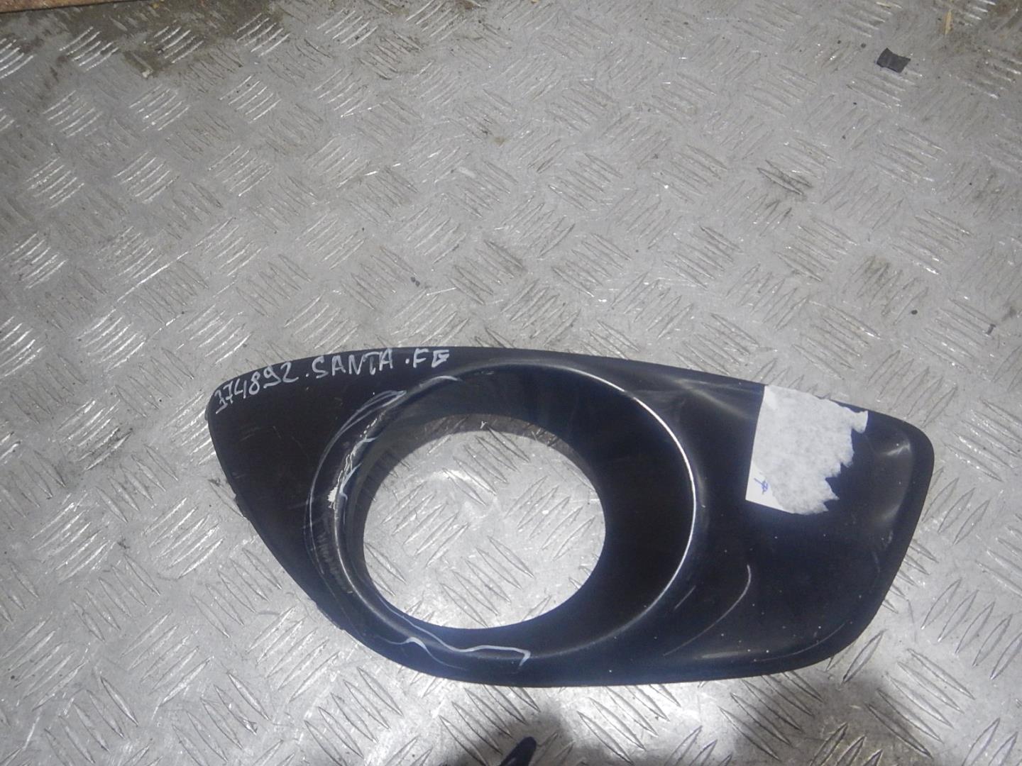 Решетка в бампер правая