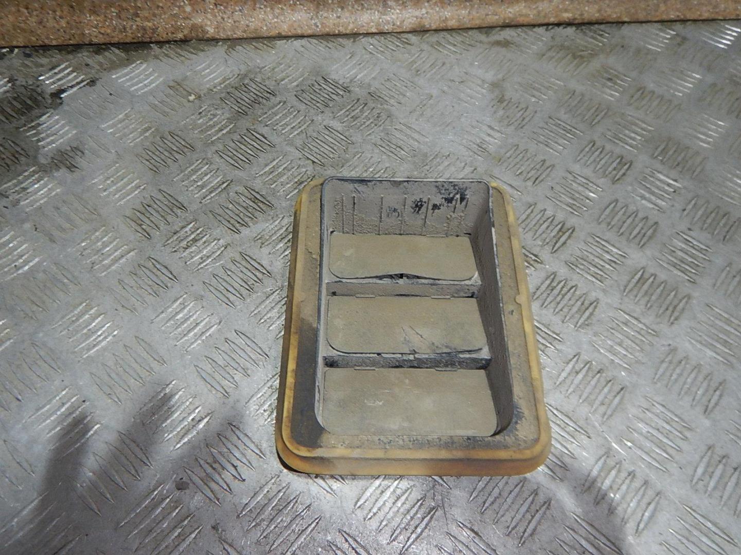 Решетка вентиляционная