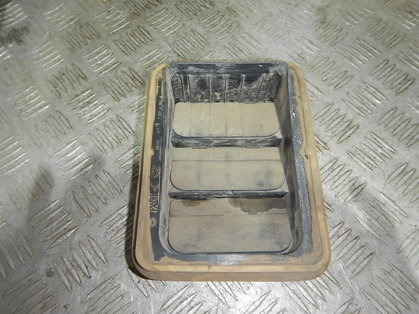 Решетка вентиляционная