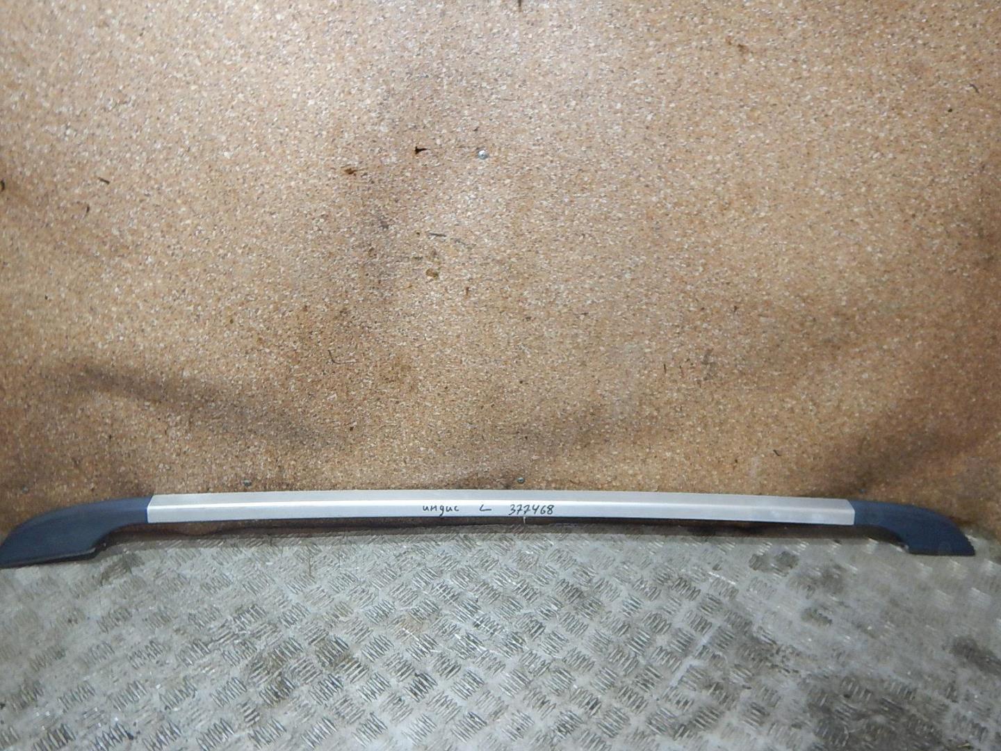 Рейлинг (релинг) левый (планка на крышу)