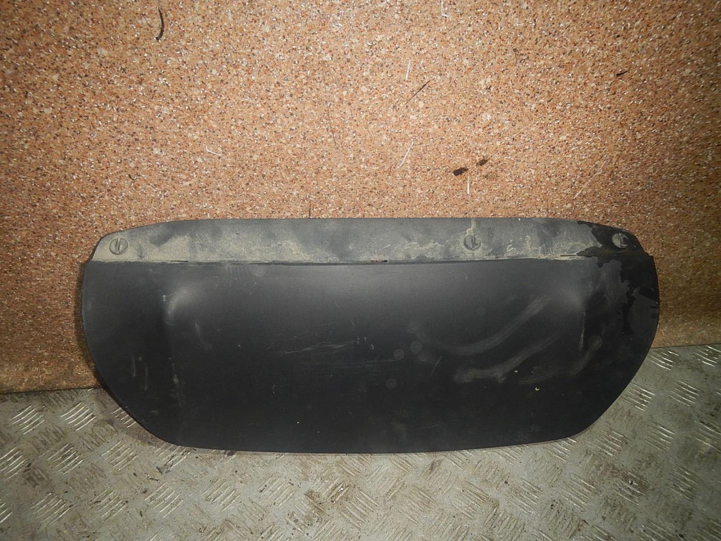 Накладка заднего бампера