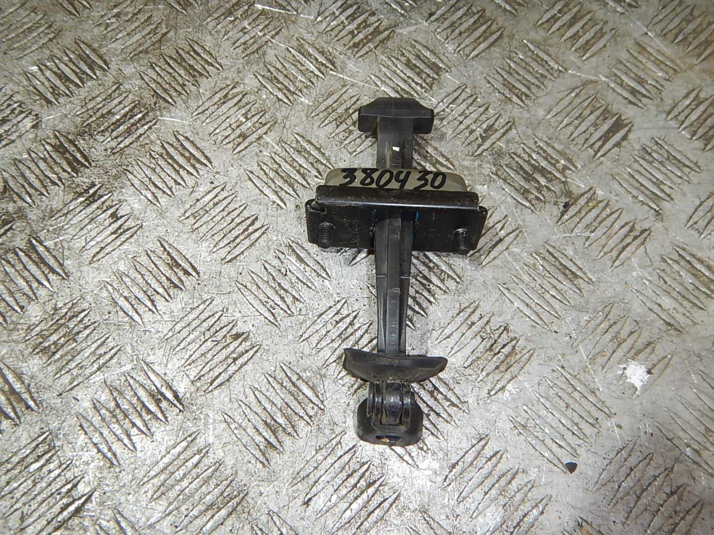 Ограничитель двери