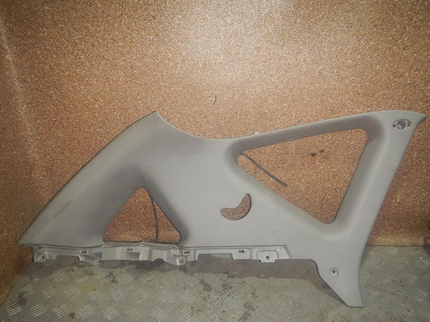 Обшивка стойки